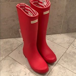 New Hunter Rain Boots Red size 9